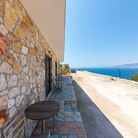 קסאמיל Santa Oliva Suites מראה חיצוני תמונה
