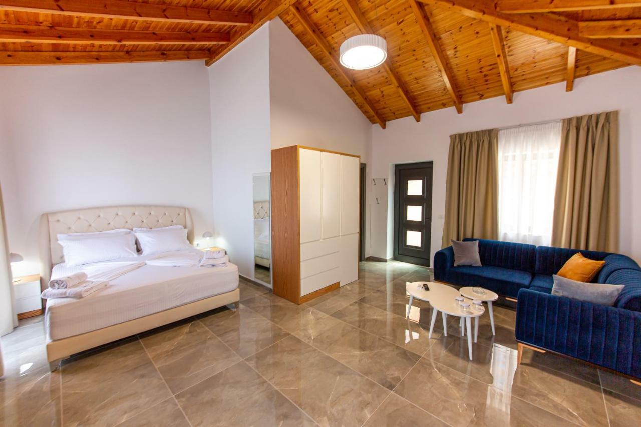 קסאמיל Santa Oliva Suites מראה חיצוני תמונה